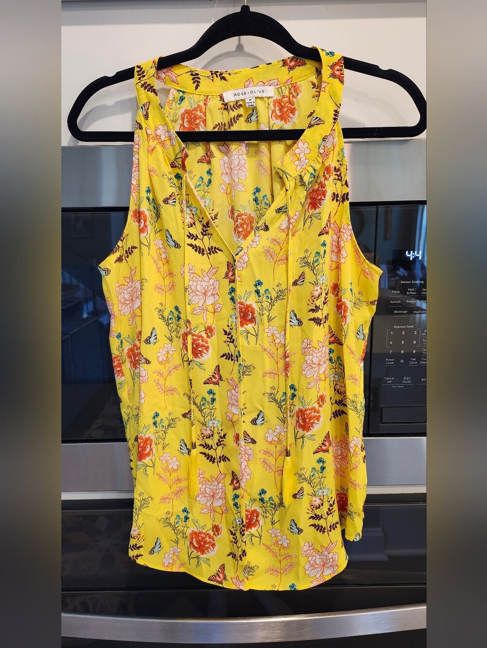 Rose & Olive Yellow Floral Button-Front Sleeveless Top